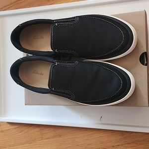 Women's Clark's Black Canvas slip on shoe, size 10